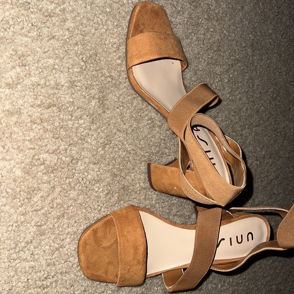 Beautiful - Picture 2 of 4